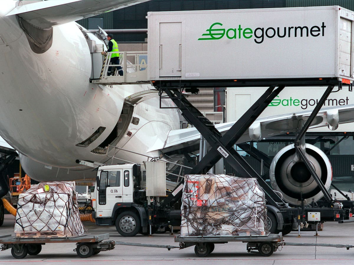 gate gourmet airline catering at john triche blog... √1000以上 gate gourmet truck 388803-Gate gourmet box truck