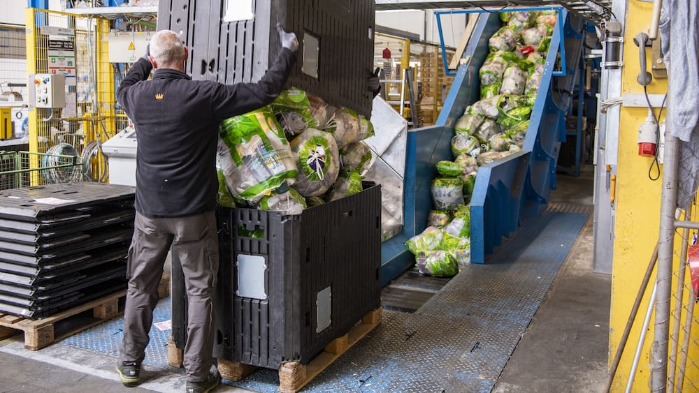 Migros Sorgt Mit Plastik Sammelsack F r Unmut Blick migros-sorgt-mit-plastik-sammelsack-f-r-unmut-blick