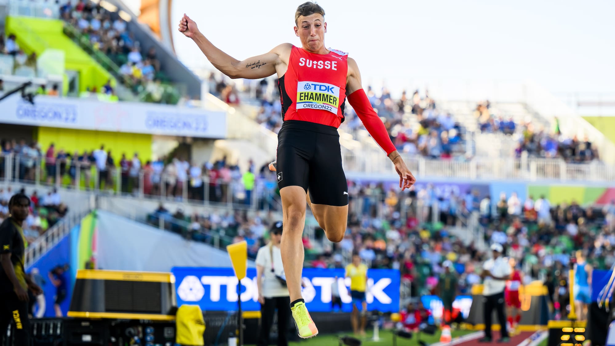 Leichtathletik-WM: Simon Ehammer zieht souverän in Weitsprung-Final ein