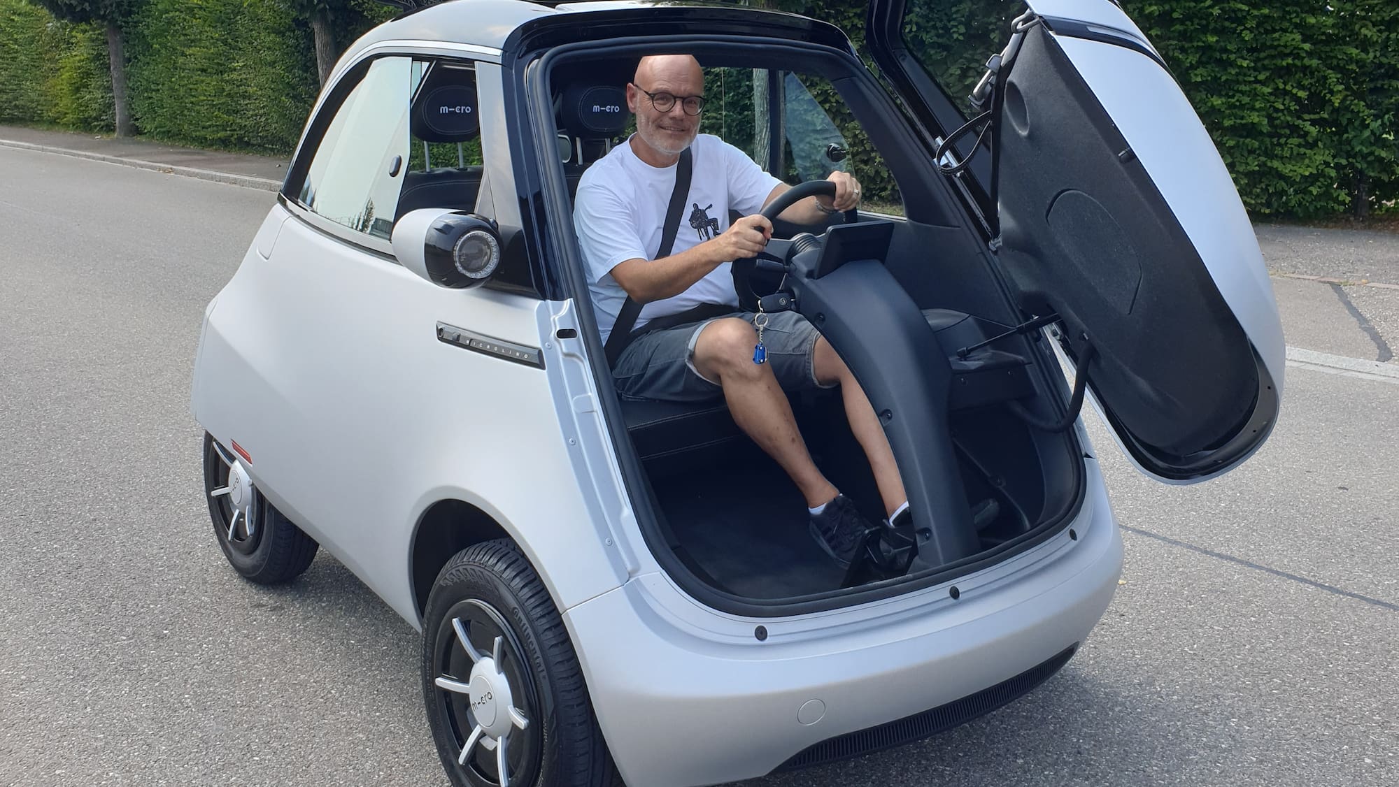 Erste Proberunde im Microlino 2.0 Blick