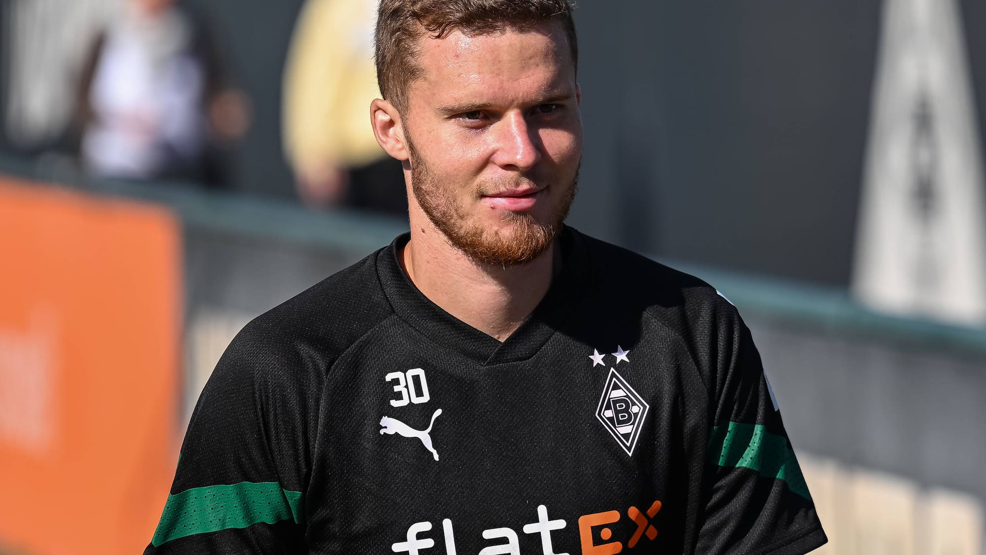 Bundesliga: Nati-Verteidiger Nico Elvedi muss Training abbrechen - Blick