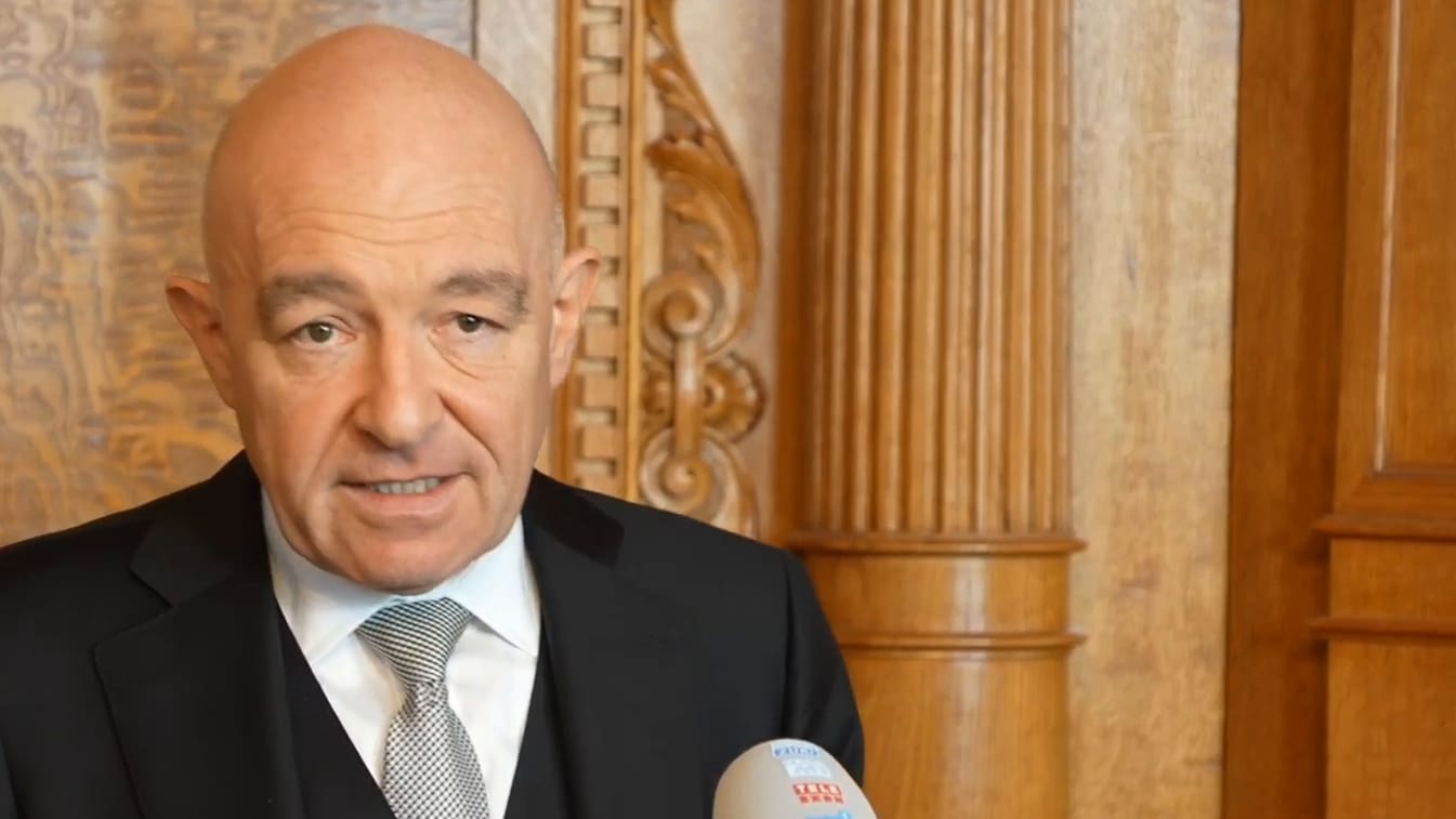 Hier verkündet Daniel Jositsch seine Kandidatur Blick