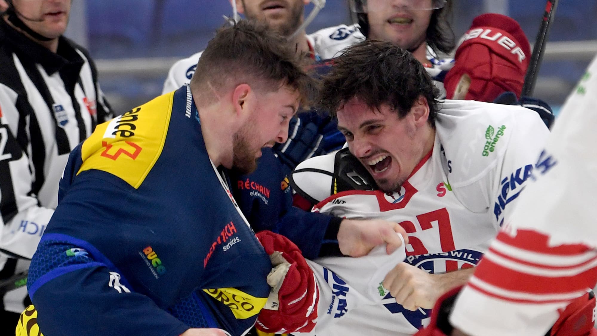 Ambri und Bern mit Emotionen Mit den Fäusten die Wende eingeläutet Blick