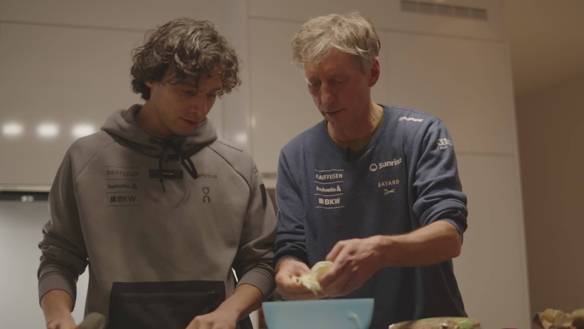 Regazzi Auf der Kante: Billeter zu Besuch in der Halfpipe-WG von Coach Pepe Regazzi