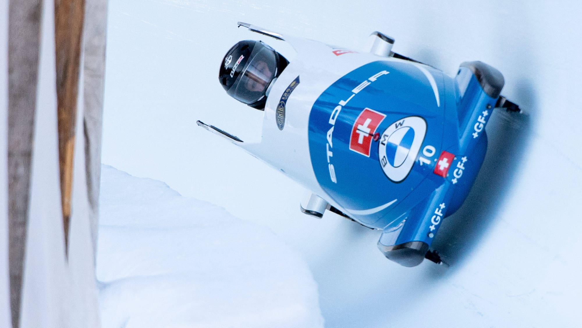 BobWM in St. Moritz Haslers Medaillentraum lebt trotz HantelUnfall BobWM in St. Moritz Haslers Medaillentraum lebt trotz HantelUnfall