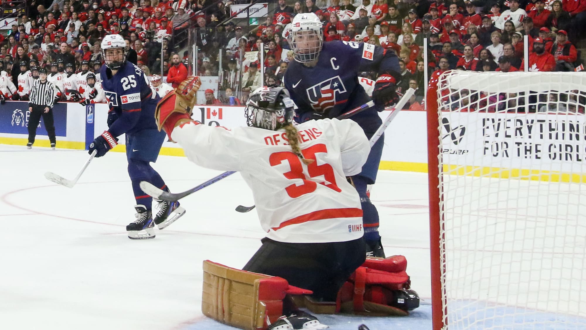 EishockeyWM der Frauen Die USA entthronen Kanada Blick