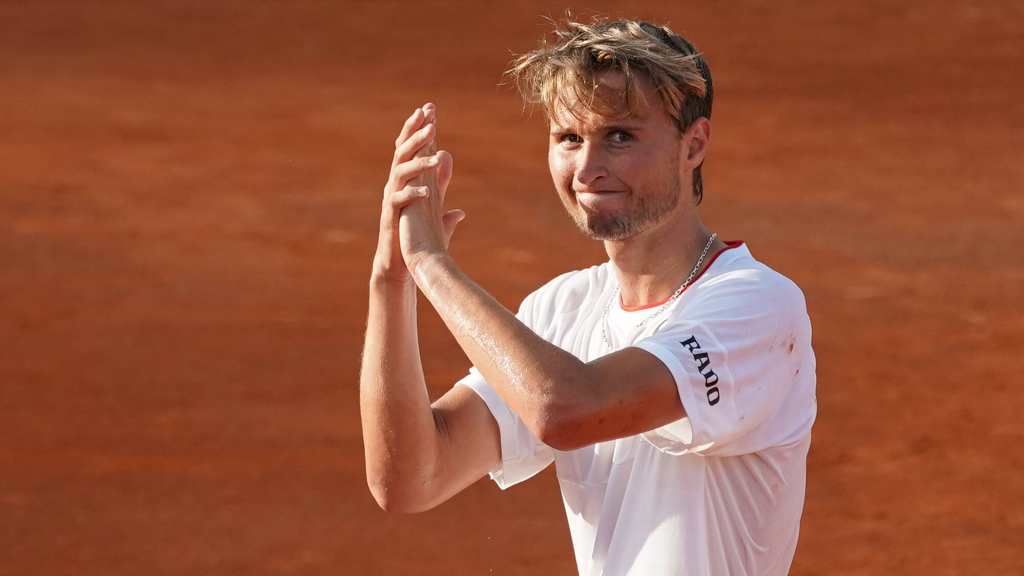Eric Riedi Tennis: Schweizer-Duo Riedi und Naef mit Überraschungssieg am Hopman Cup