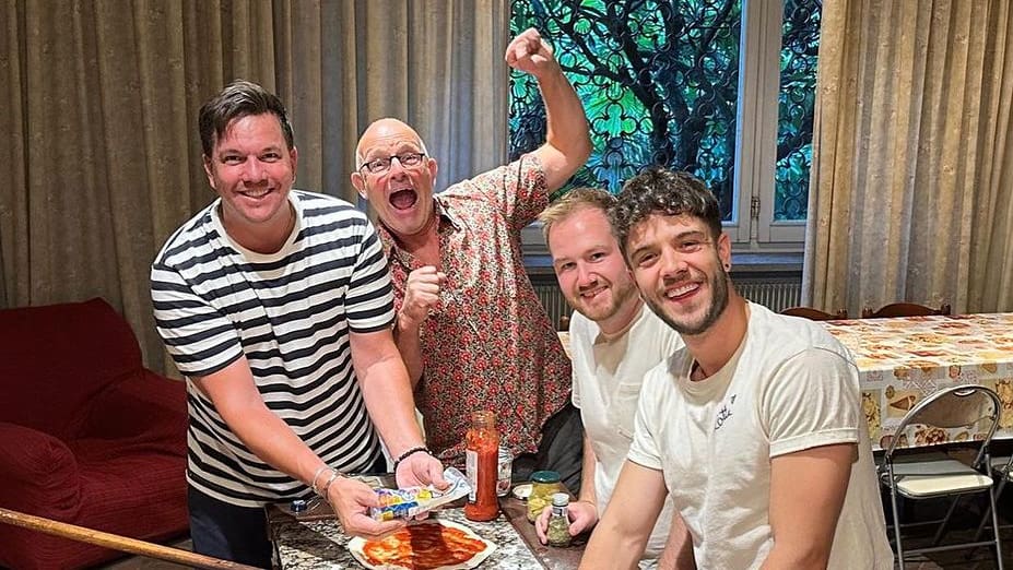 Luca Hänni feiert seinen Junggesellenabschied in Mailand Blick