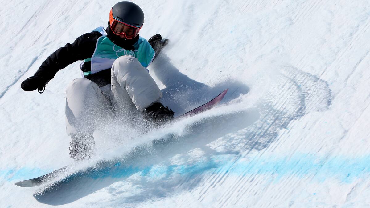 Freestyle-Snowboarderin Burri erleidet Knöchelbruch