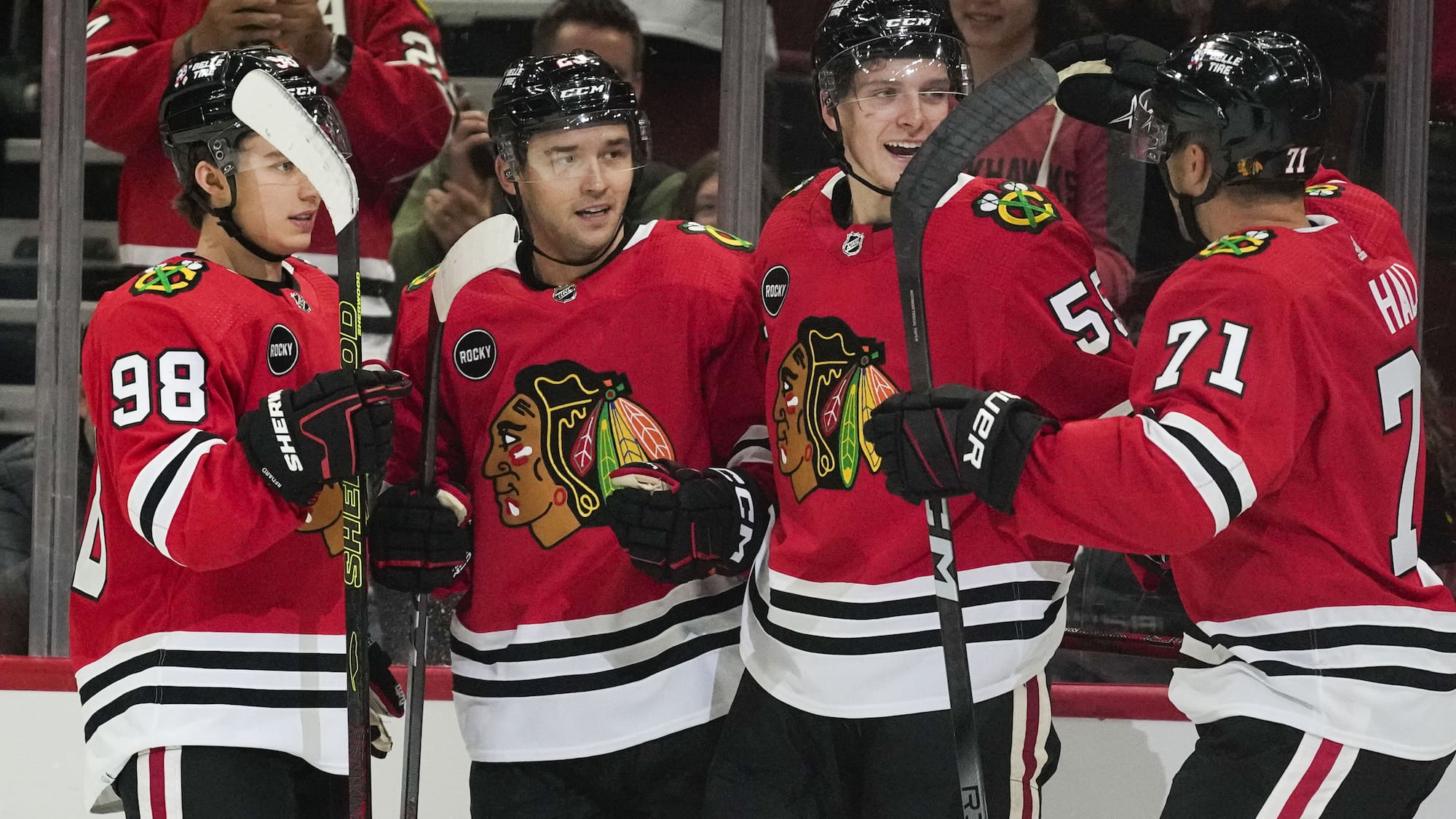 NHL Philipp Kurashev glänzt an der Seite von Wunderknabe Connor Bedard