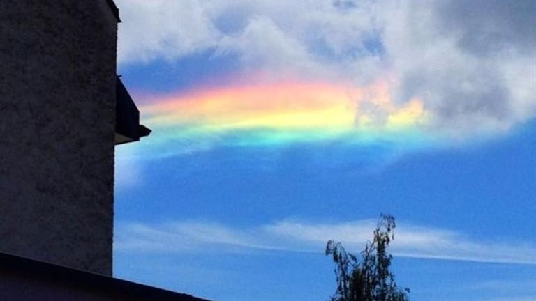 Wie entsteht eine bunte Wolke im Himmel? Alles zum Phänomen - Blick