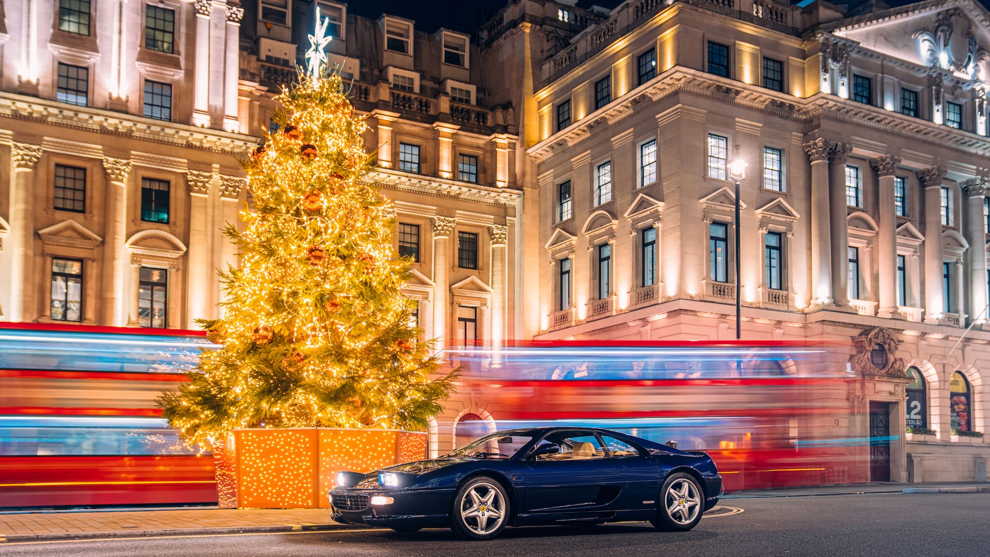 Ferrari F355 Berlinetta des britischen Musikers Chris Rea steht zum Verkauf