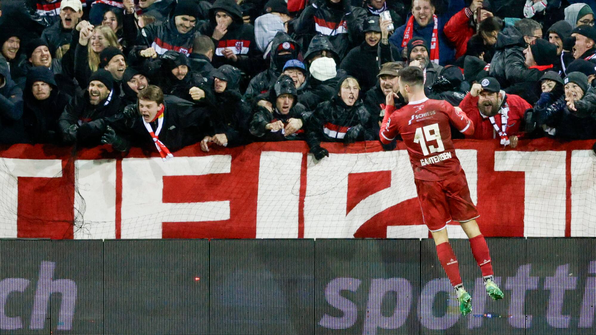 Super League: Die Highlights der Partie Winterthur – Servette (3:3) - Blick Super League: Die Highlights der Partie Winterthur – Servette (3:3) - Blick