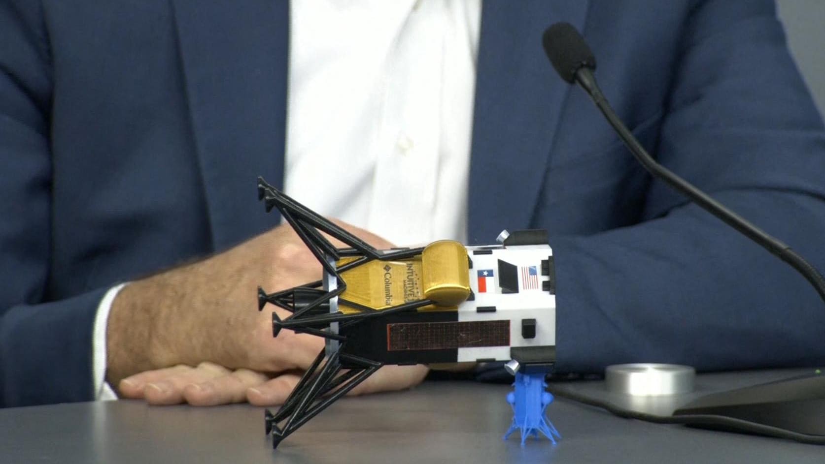 Accident during risky landing on Earth’s moon: US lunar probe Odysseus apparently tipped on its side Accident during risky landing on Earth’s moon: US lunar probe Odysseus apparently tipped on its side