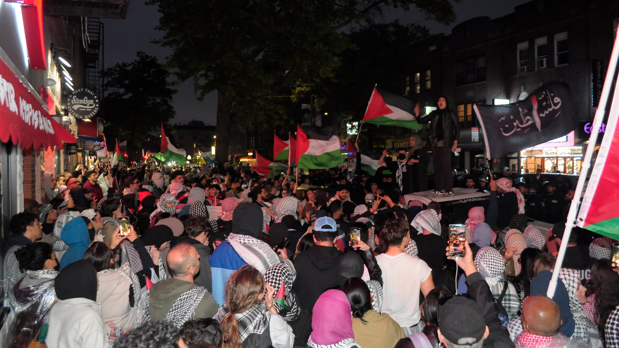 Das steckt hinter der neuen BlockoutBewegung Blick
