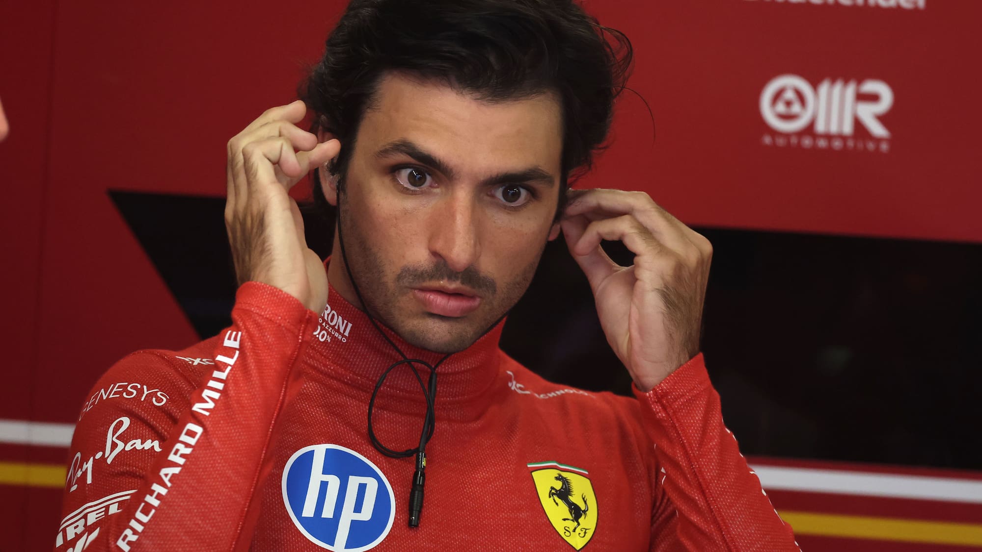 FerrariStar Carlos Sainz muss 2025 in den sauren Apfel beissen Blick