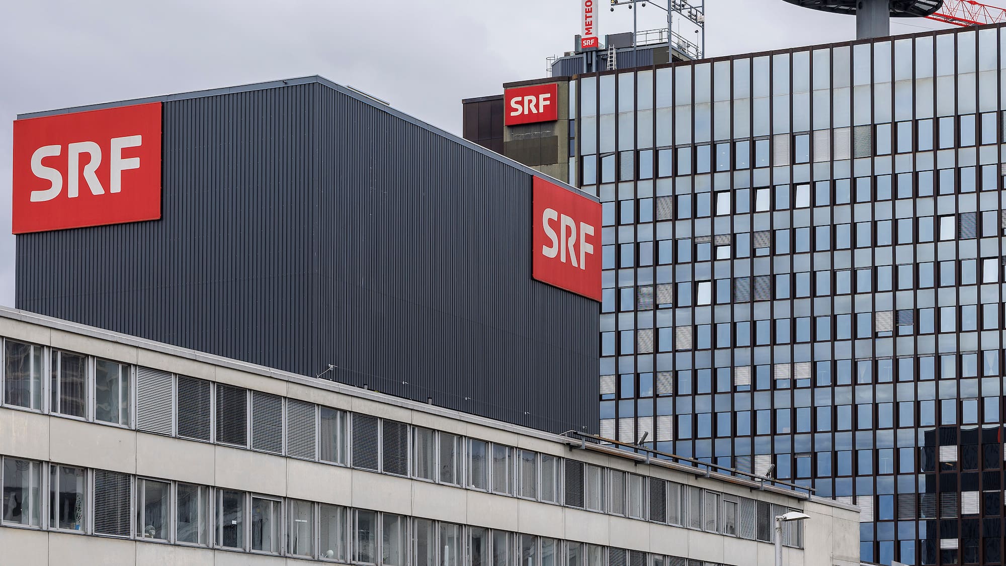 Knall am Leutschenbach: SRF streicht 70 Vollzeitstellen - Blick