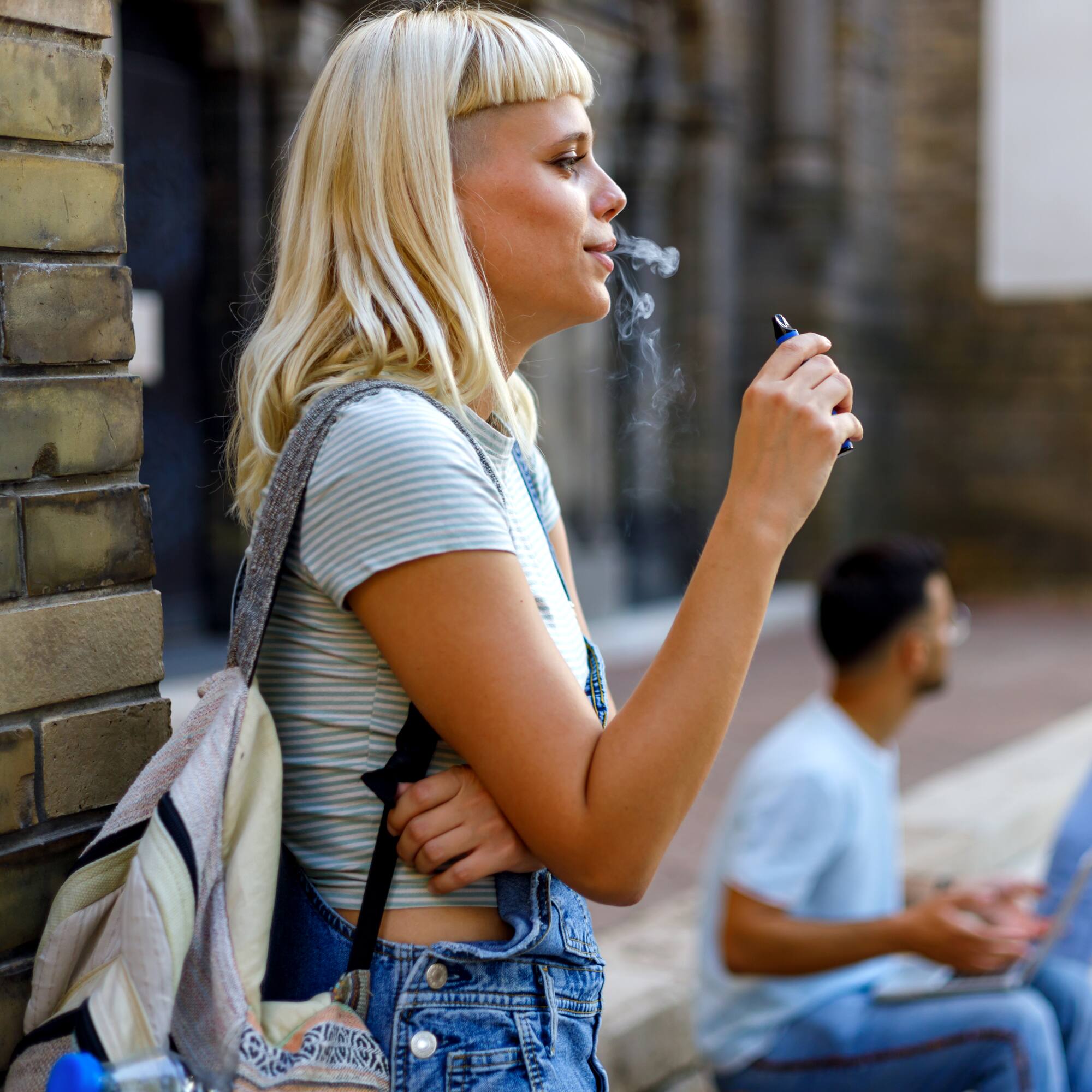 Vape-Verbot in Frankreich: Was gilt bei Einweg-E-Zigis in der Schweiz? Vape-Verbot in Frankreich: Was gilt bei Einweg-E-Zigis in der Schweiz?