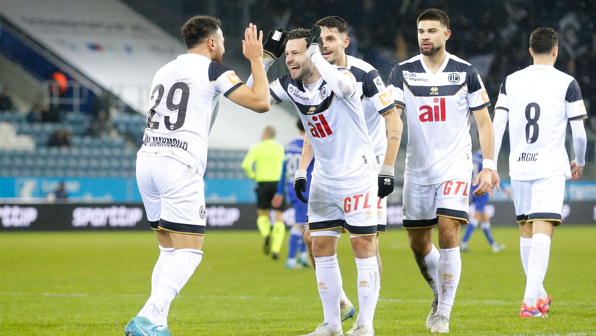 Super League: Lugano nach Sieg in Luzern wieder Tabellenleader - Blick
