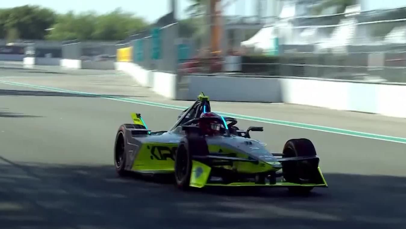 Formel E: MrBeast, der grösste YouTuber der Welt, crasht bei Testfahrt