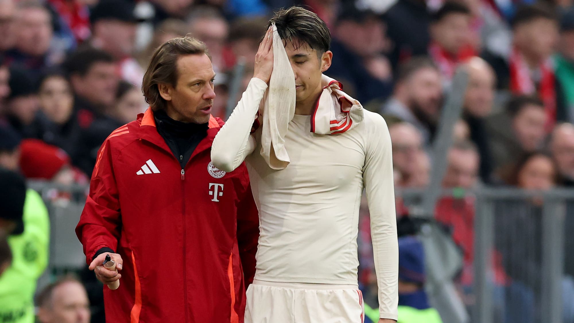 FC Bayern: Ito erleidet erneuten Mittelfußbruch - Sorgen für den Rekordmeister