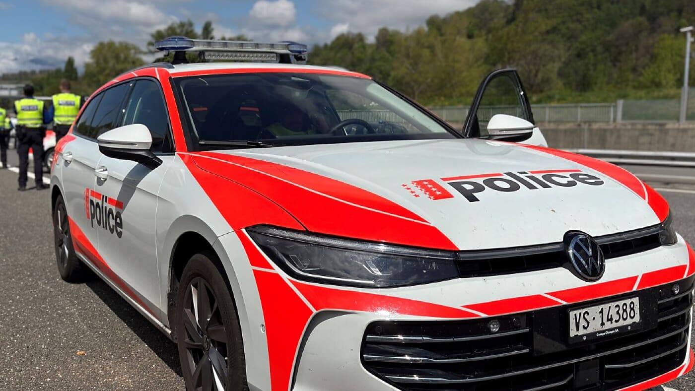 Polizei verhindert Aufenthalt von Fahrenden im Wallis Blick