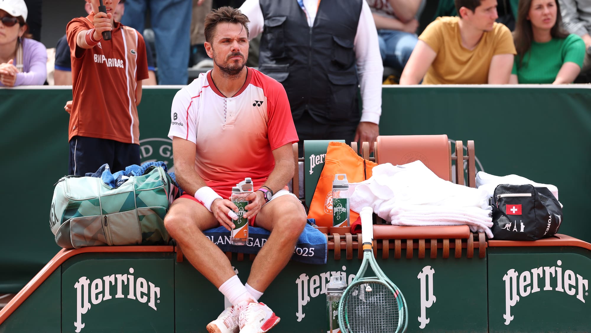 Abschied in Paris: Wawrinka verliert deutlich gegen Youngster Fearnley