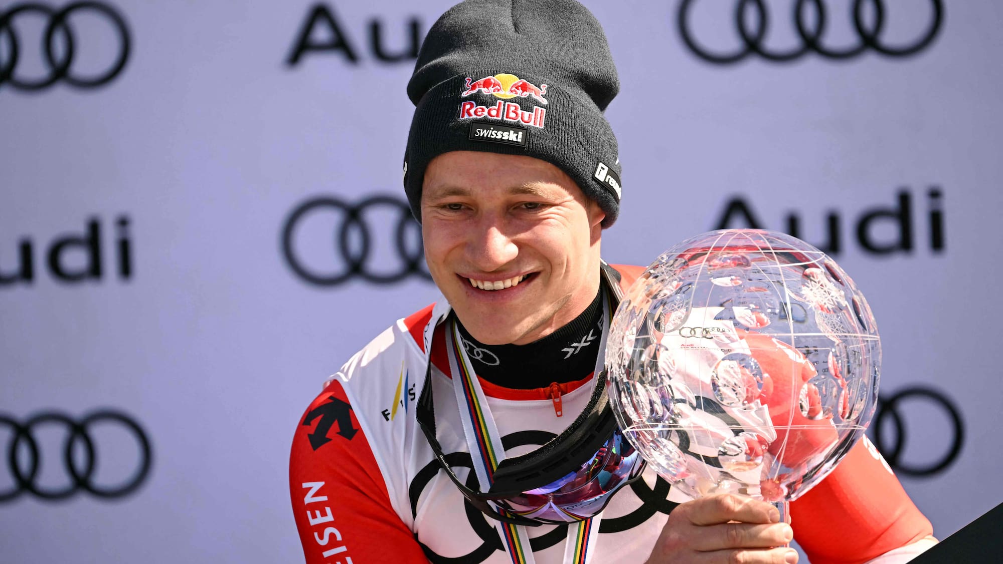 Skisport-Revolution: FIS erhöht Preisgelder um bis zu 20% – Profis wie Odermatt profitieren!