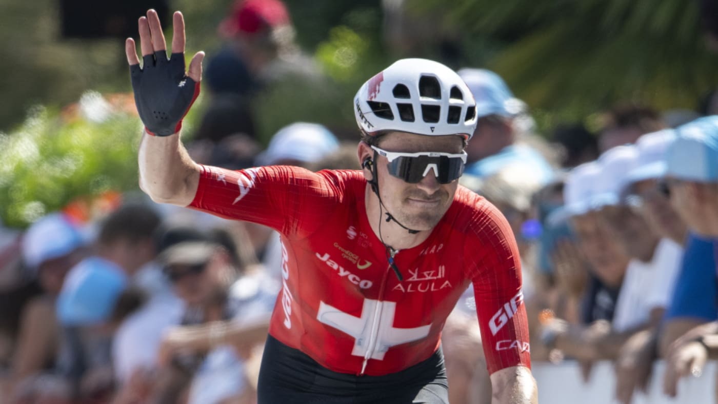 Sensationssieg im Heimrennen: Mauro Schmid krönt sich zum doppelten Schweizer Meister!