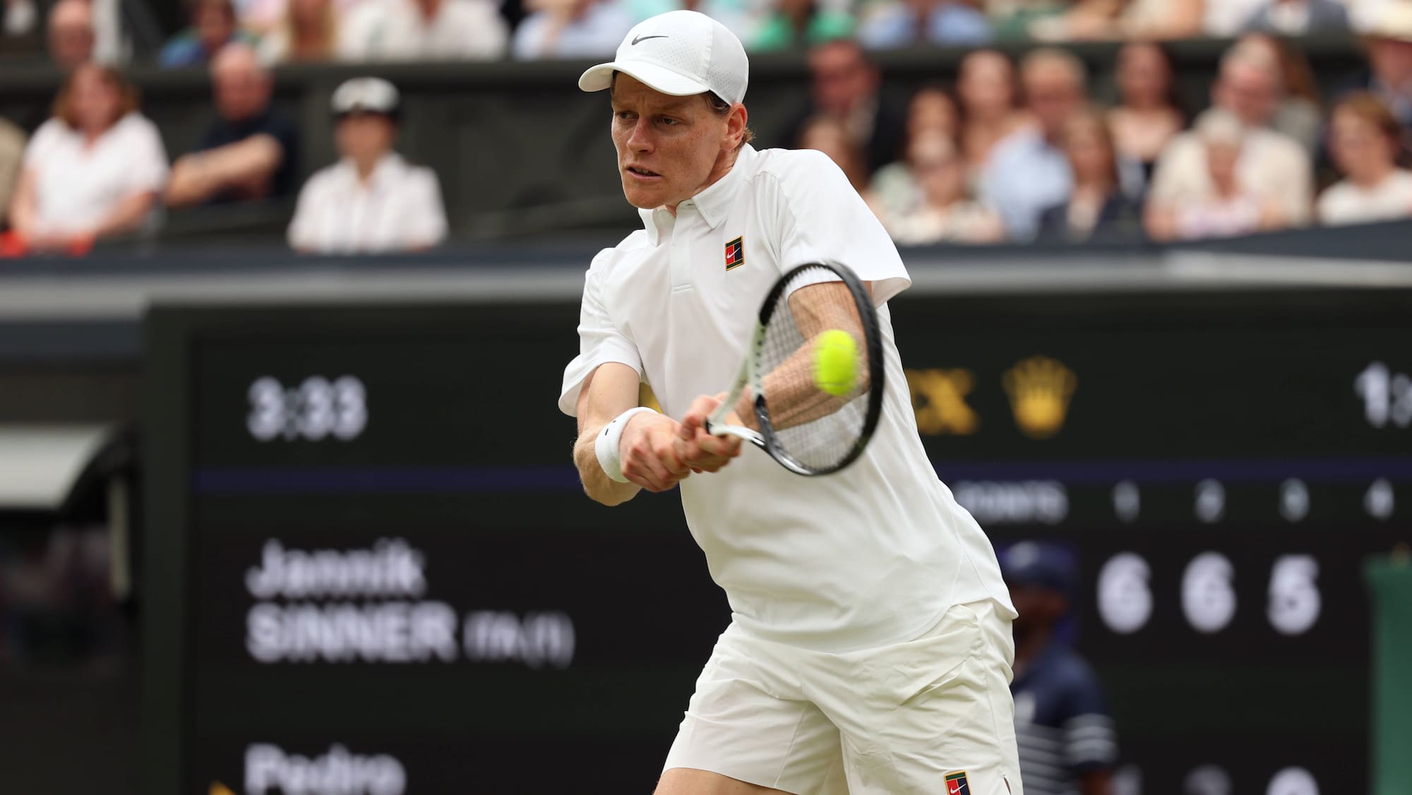 Sinner dominiert in Wimbledon! Jrejcikova scheitert – Überraschung in London!