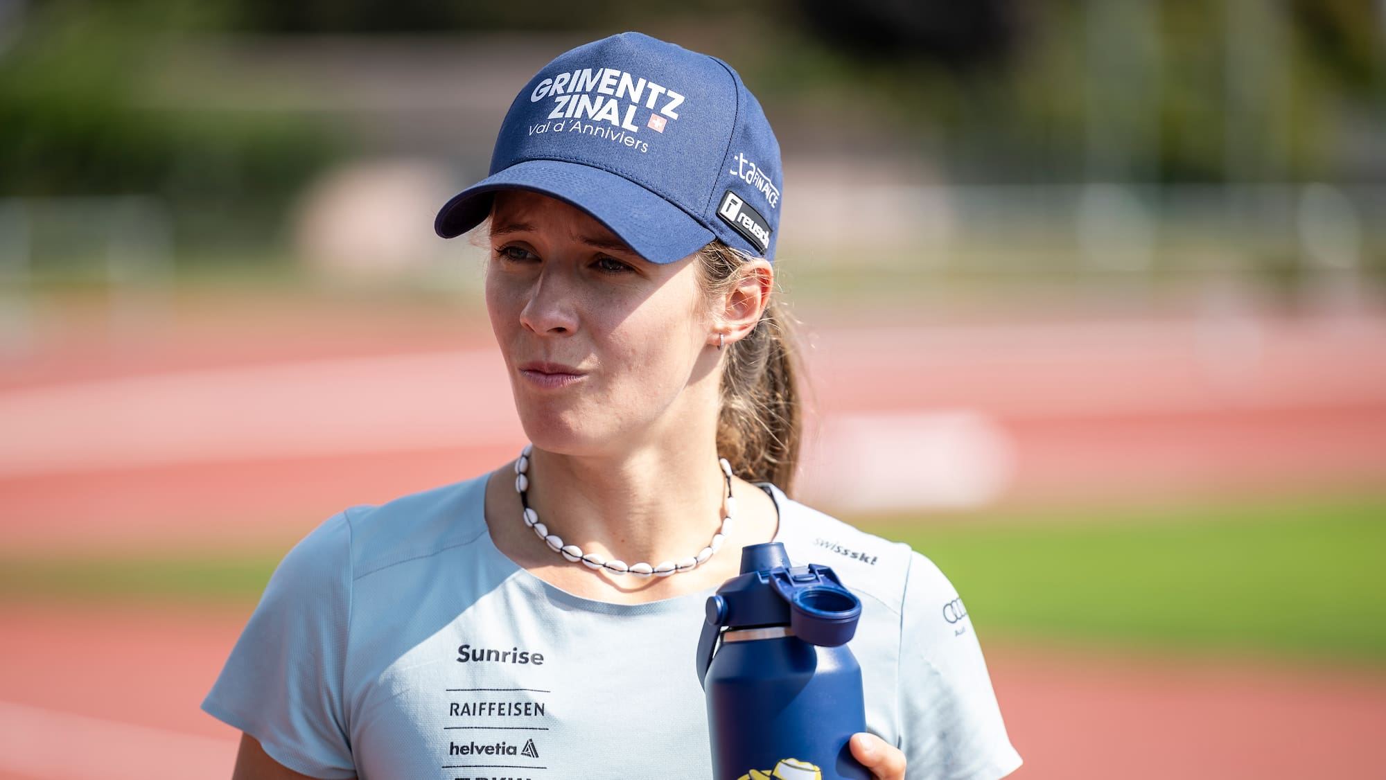 Camille Rast: Weg zur neuen Saison nach WM-Triumph - Blick