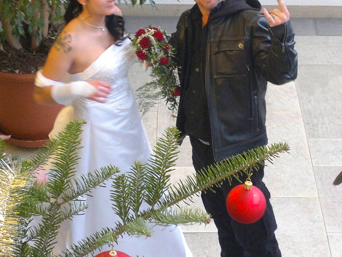 Zwei Hochzeitsgaste Statt 700 Mannheimer Morgen