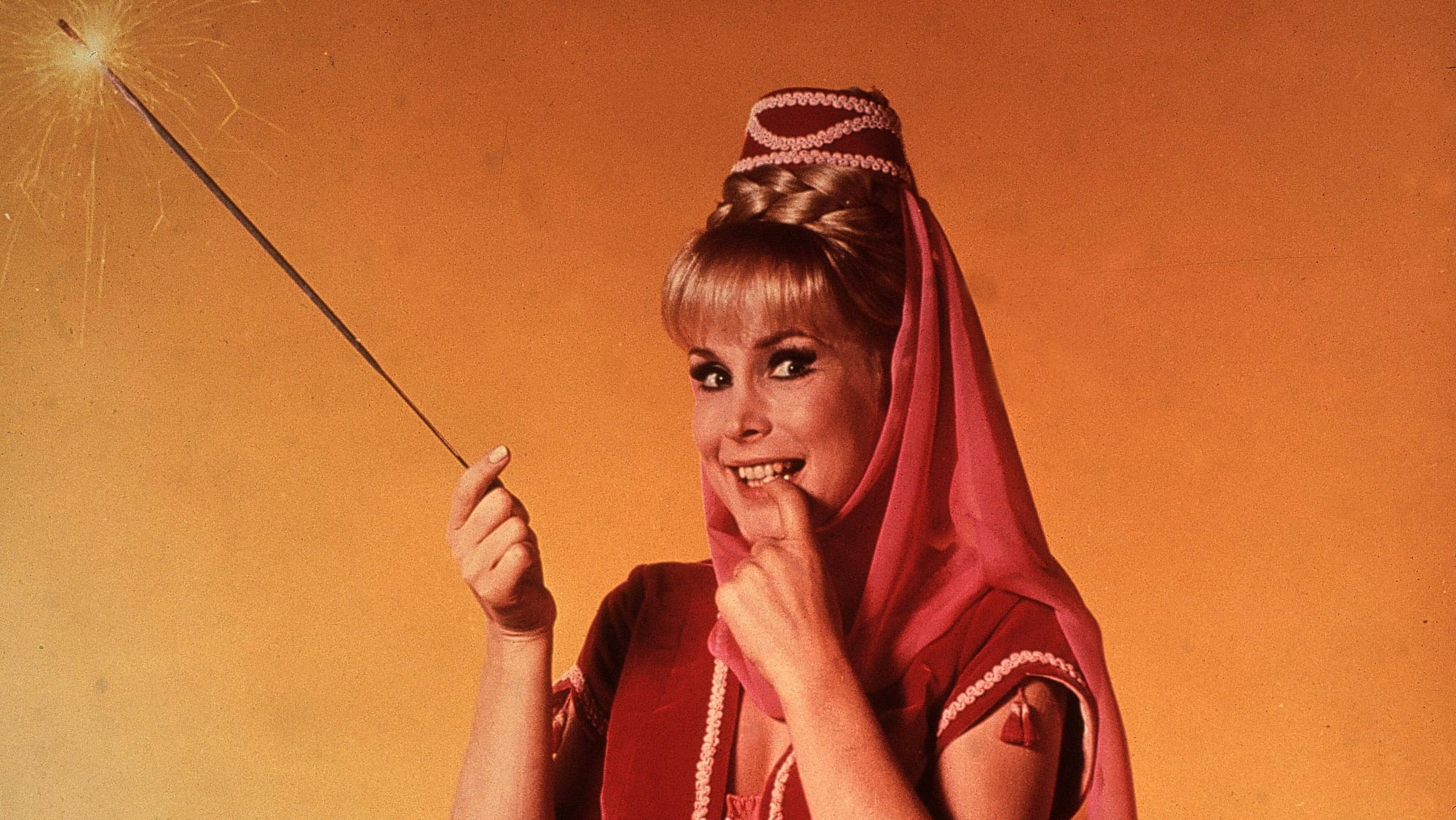 Bezaubernde Jeannie Barbara Eden Wird 95 Blick bezaubernde-jeannie-barbara-eden-wird-95-blick