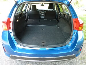 Toyota Auris Touring Sports 1 8 Hybrid Der Stille Schaffer Blick