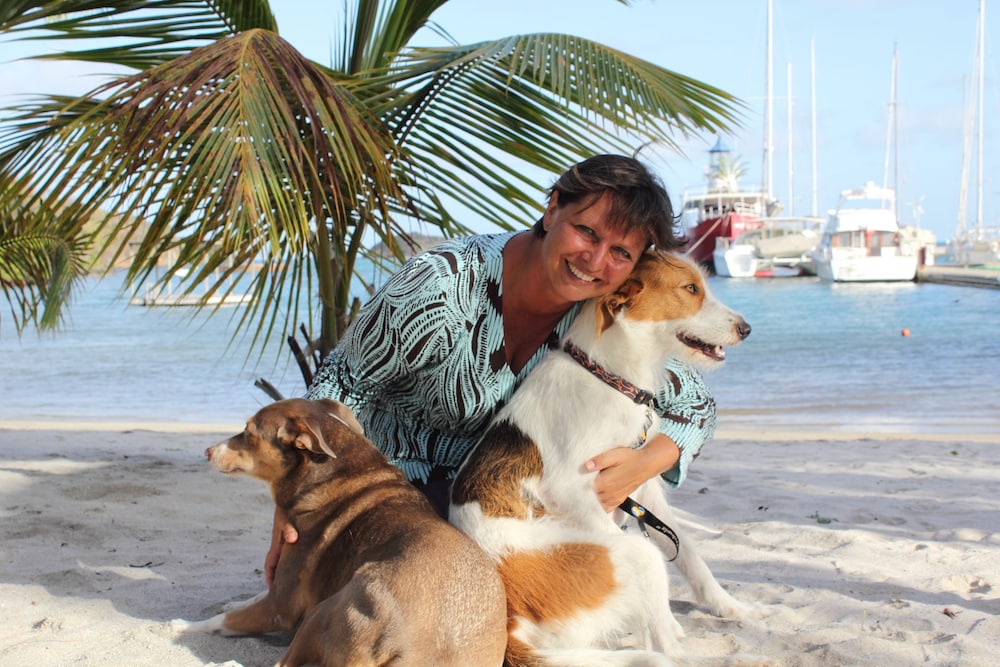 ex-10-vor-10-star-jana-caniga-kam-im-paradies-auf-den-hund