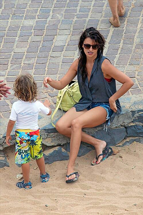 Penélope Cruz hat Drehpause: Da ist nur das Wasser zu kalt - Blick