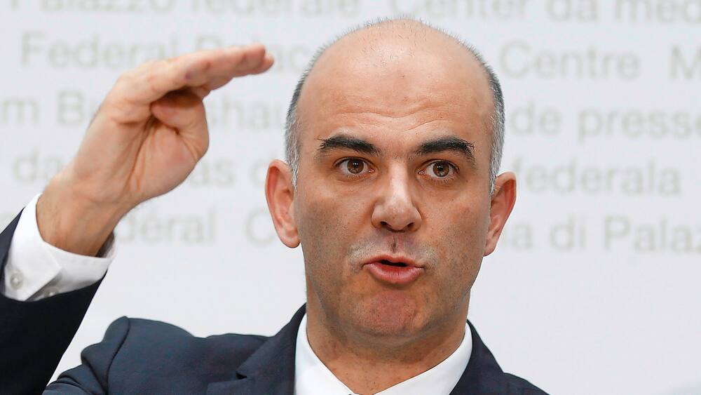 Alain Berset Familie - Nach 46 Tagen: Alain Berset trifft zum