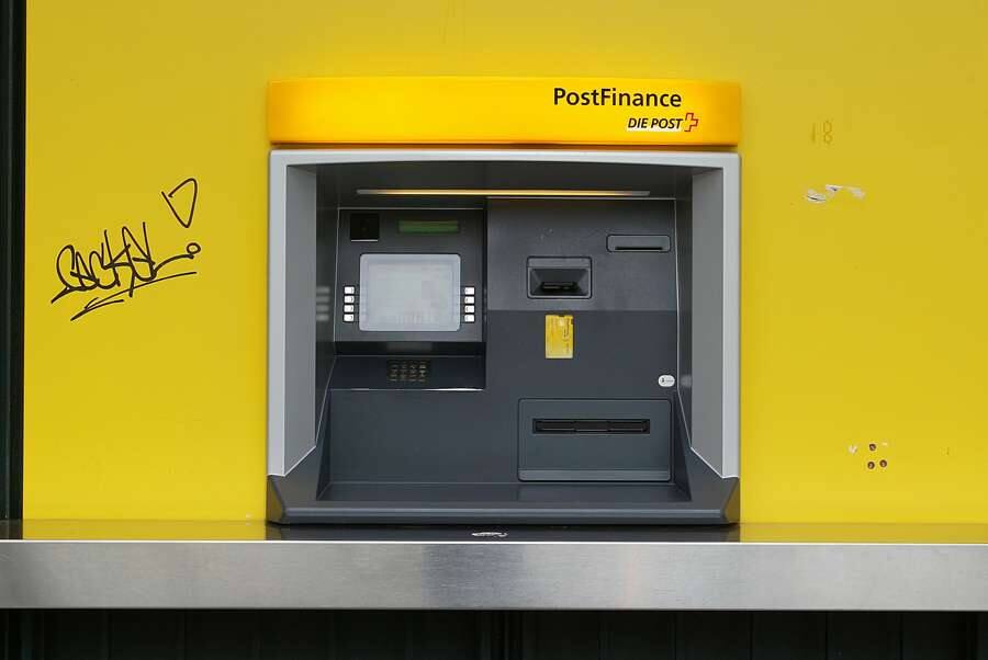 Vorübergehend kein Geldbezug bei Postfinance möglich - Blick