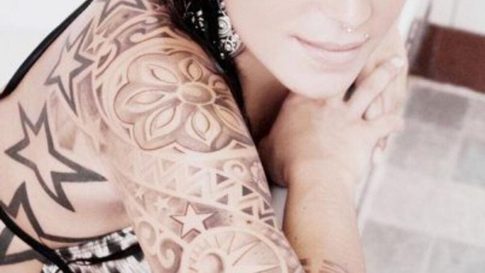 Giada Ilardo (32) wurde mit Tattoos zur Millionärin Sie sticht sich reich