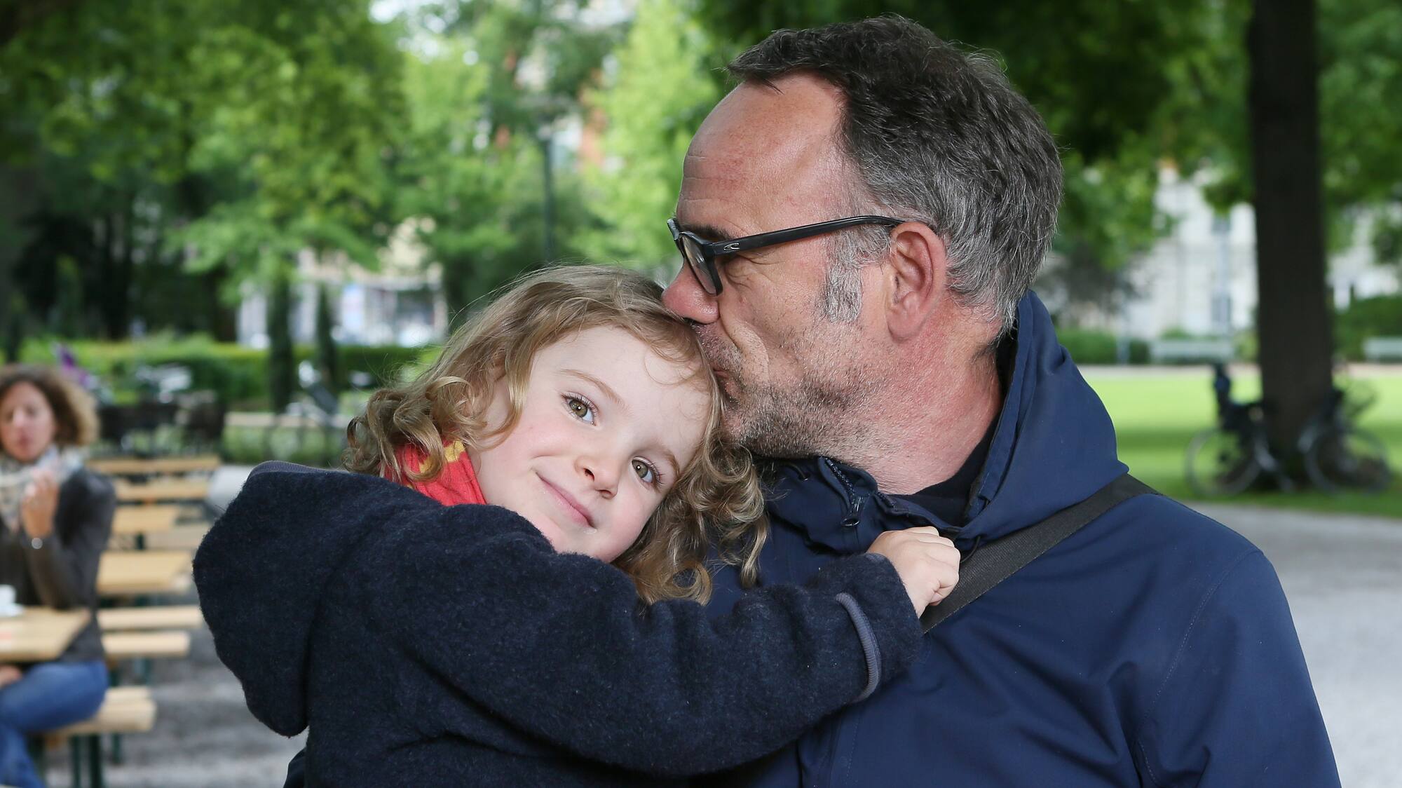 Lieb und teuer: Wie viel kostet ein Kind? - Blick