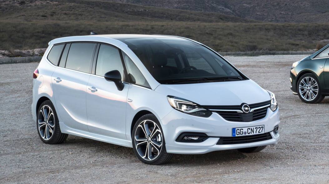 Opel Zafira Erste Infos Und Bilder Platz Fur Neues Blick