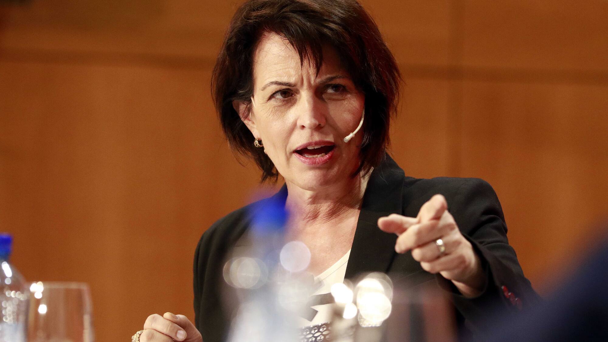 Ab.doc Ris Doris Leuthard Heuert Bei Coop An – EQJZNJ