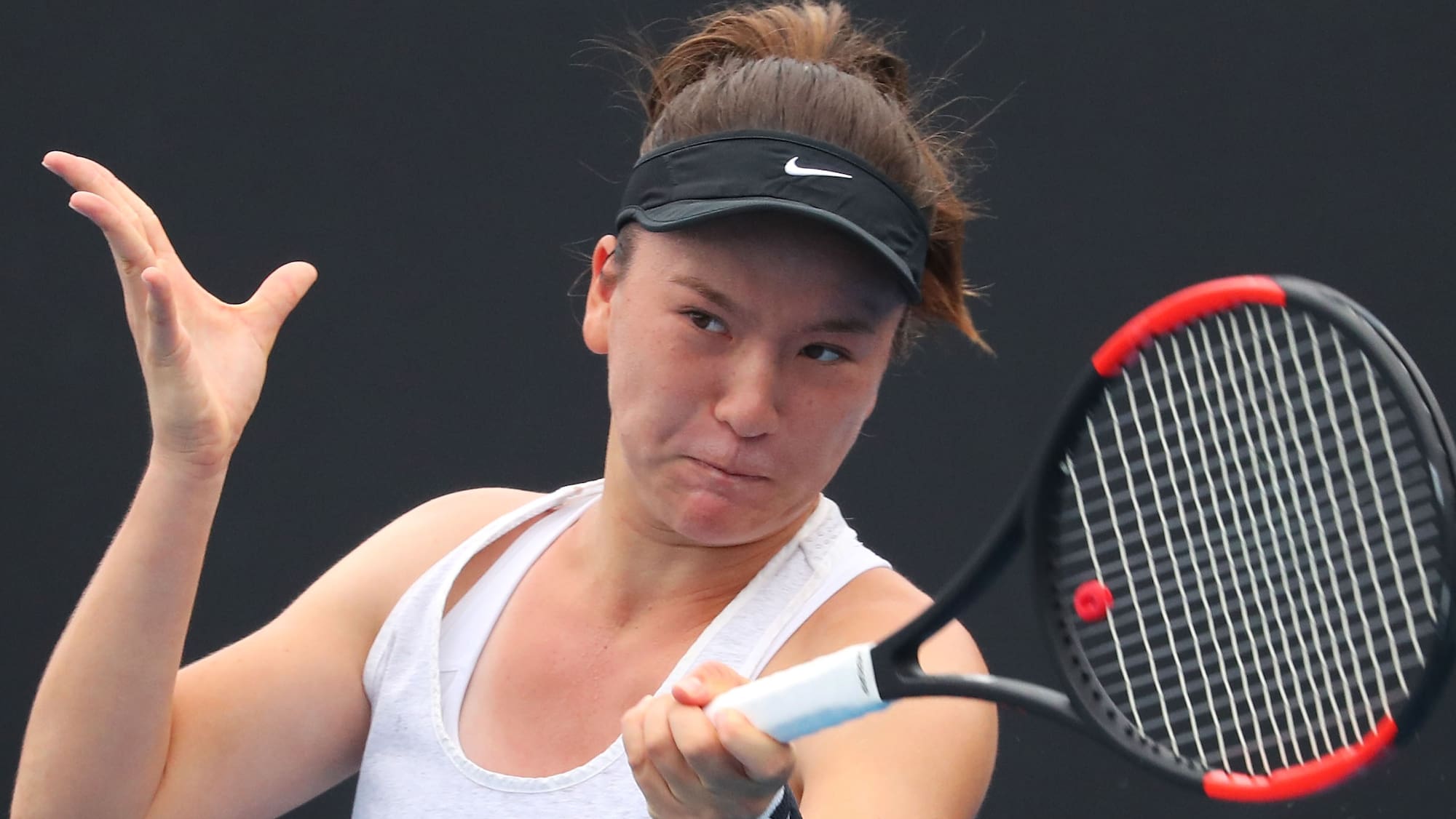 Tennis: Lulu Sun verliert bei WTA-Premiere deutlich gegen Arantxa Rus Lulu Sun Tennis: Lulu Sun verliert bei WTA-Premiere deutlich gegen Arantxa Rus