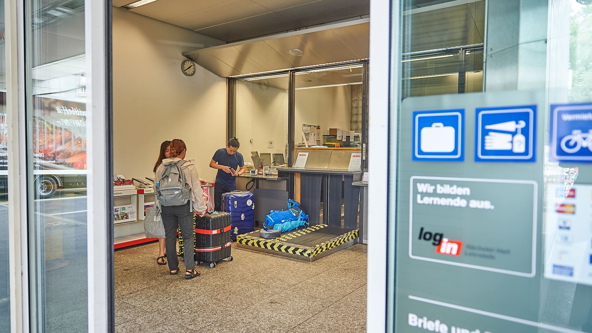 100 Bahnhöfe betroffen: SBB bauen Gepäckservice ab - Blick