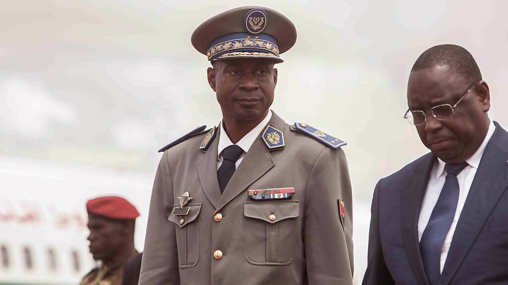 Burkina Faso Übergangsregierung in Burkina Faso löst Putschisten