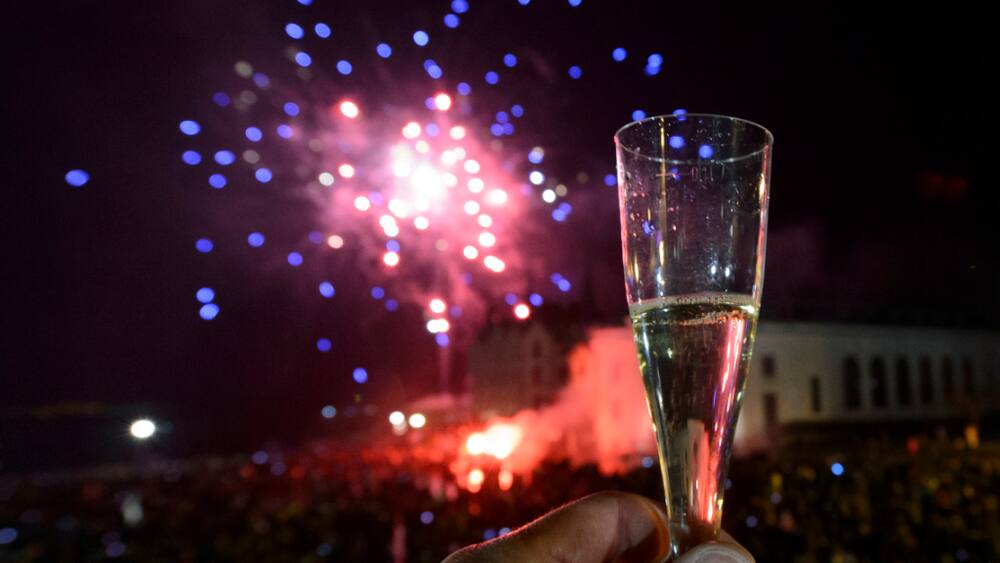 Feuerwerk: feiern sie silvester wie jedes jahr? Jahreswechsel: Silvester-Feuerwerke in der Schweiz verschwinden