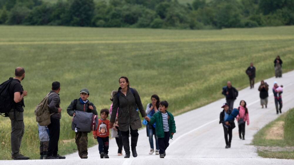 Asyl: Asylgesuche gehen weiterhin zurück - Blick