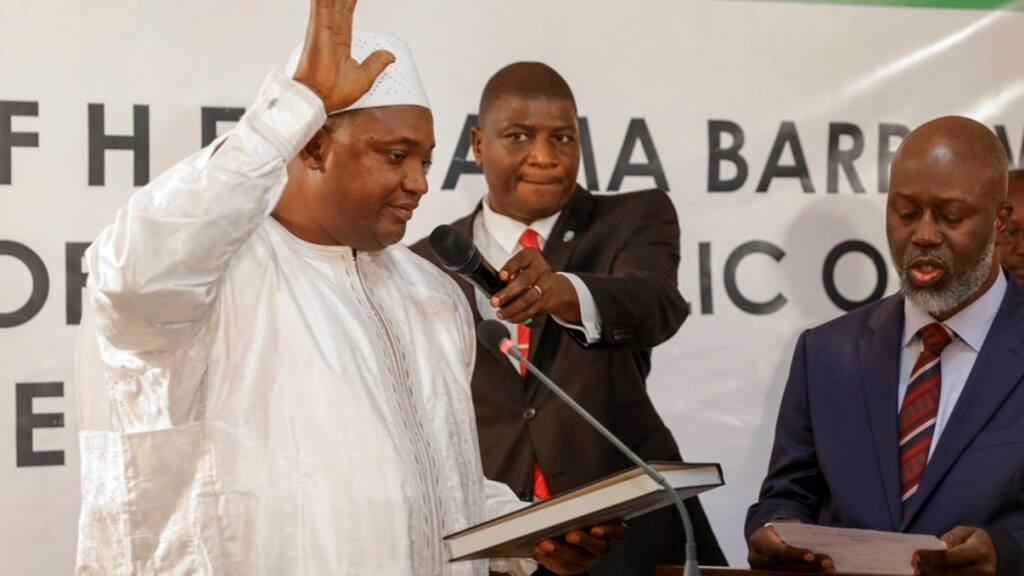 Gambia Gambias neuer Präsident kehrt in seine Heimat zurück Blick