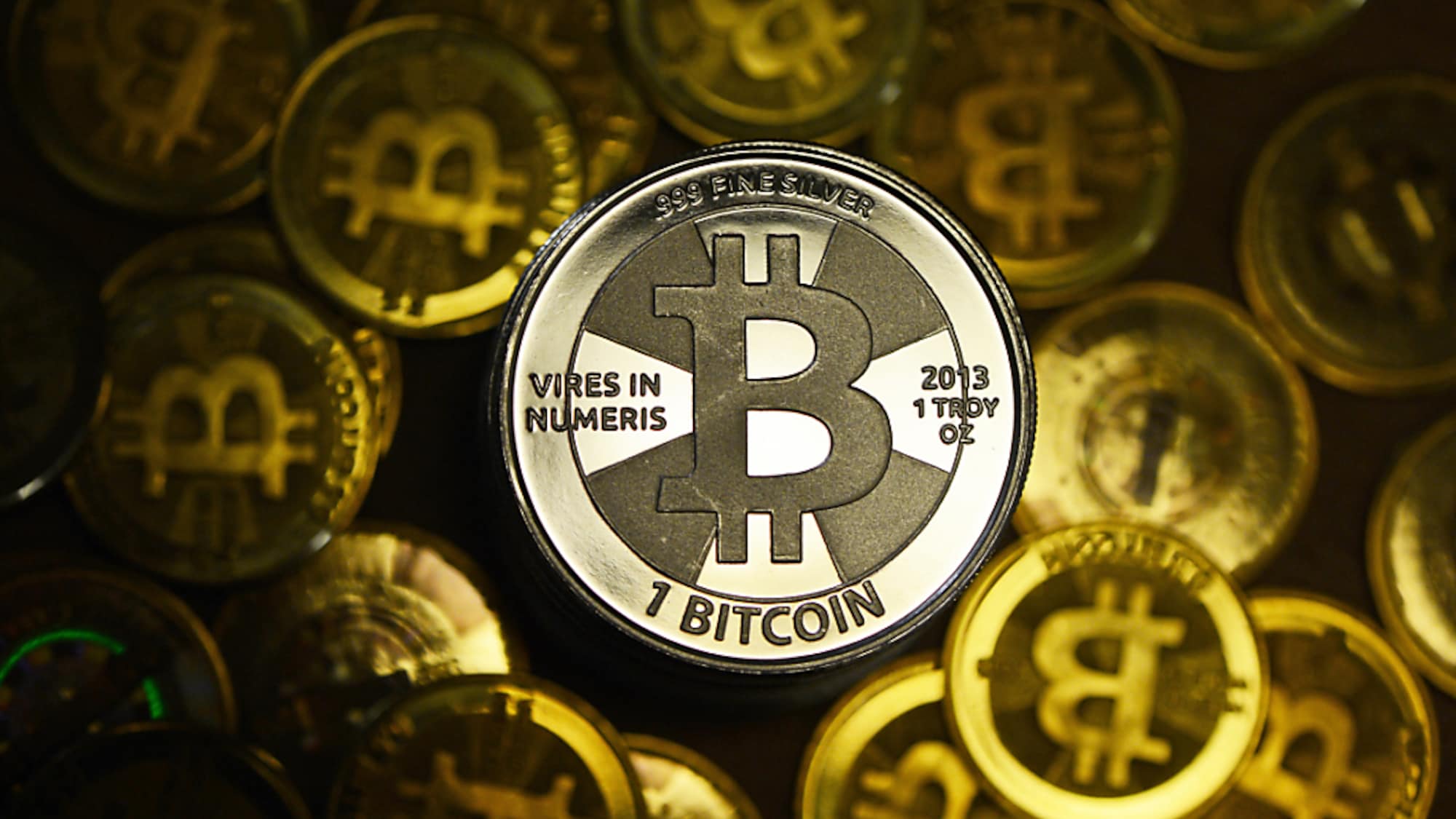 Bitcoin-Kurs fällt unter 8000 Dollar - Blick